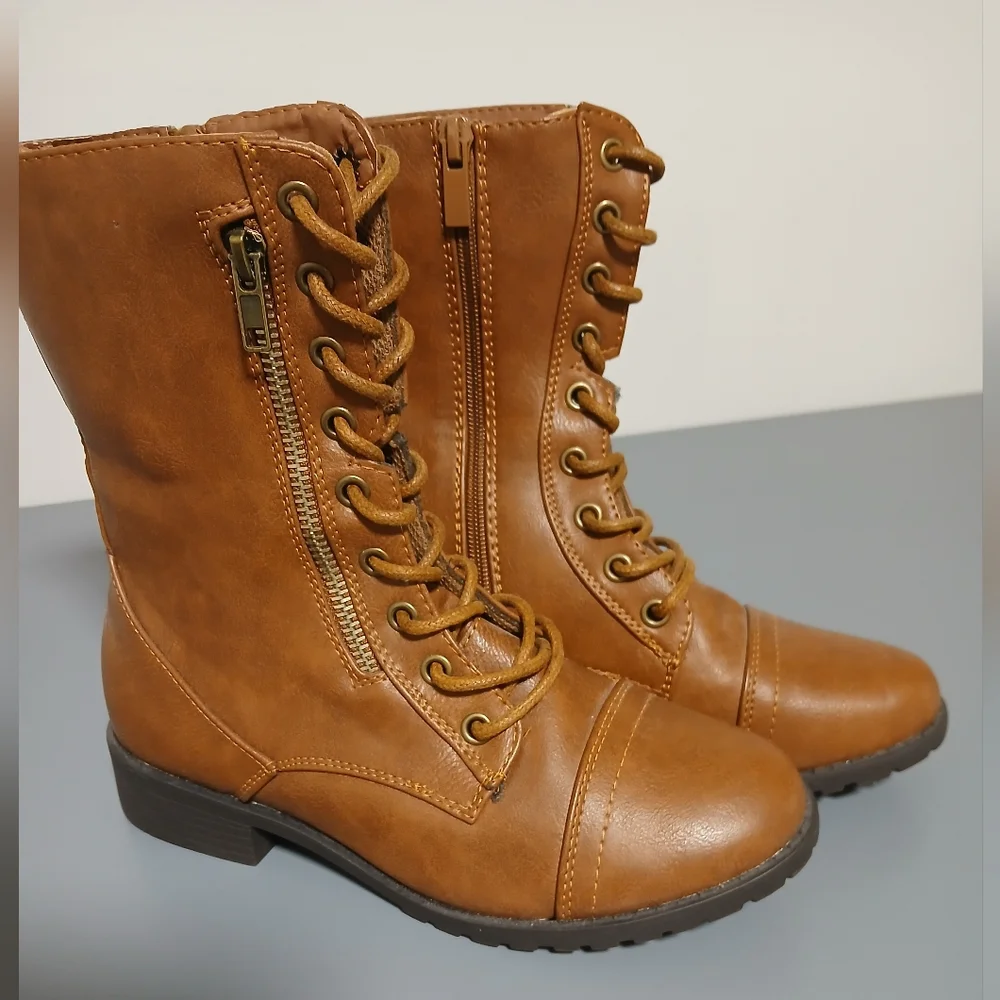 Forever 21 Tan Combat Boots - Picture 2 of 4